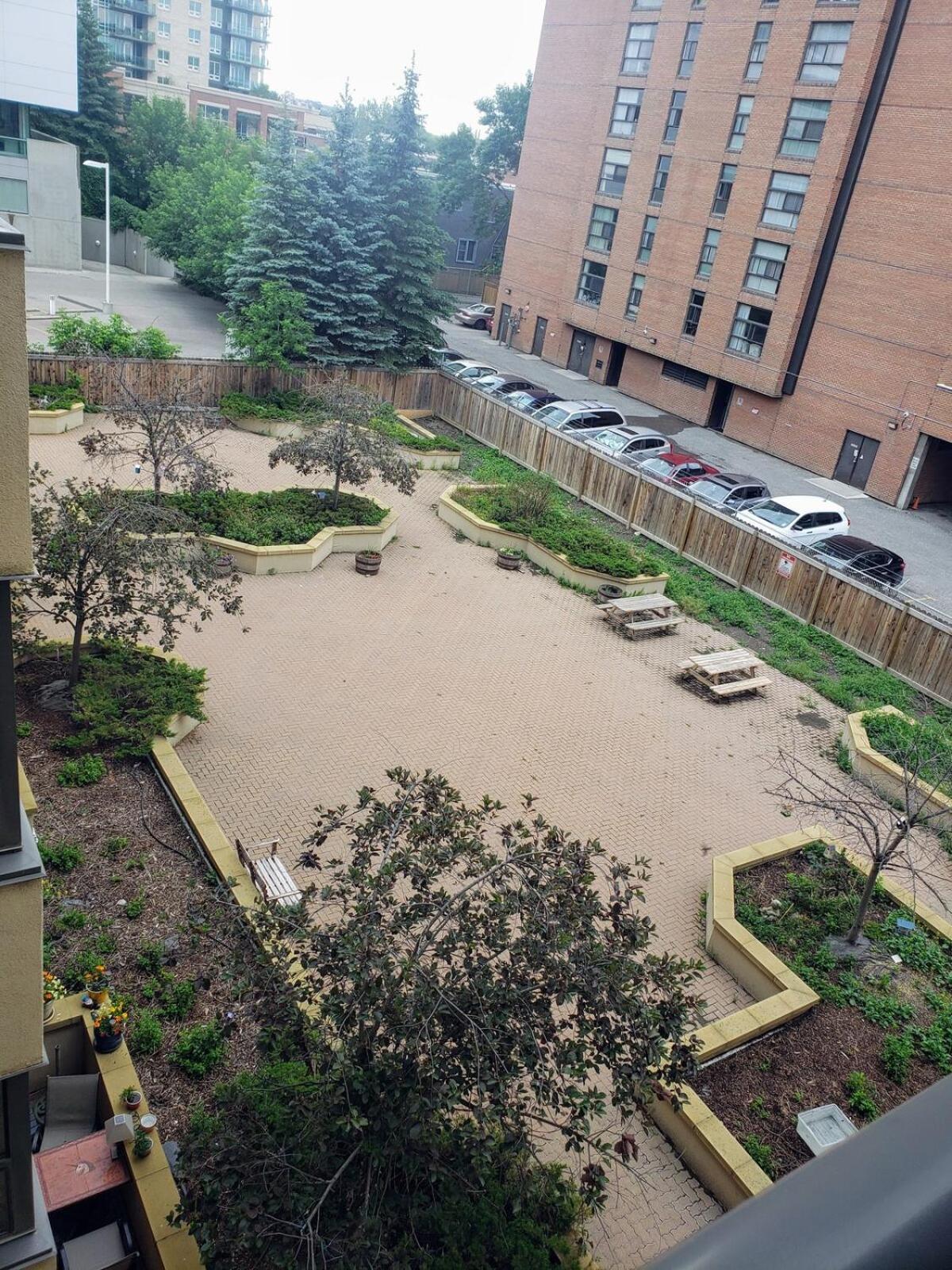 Modern 2 Bedroom Next To Stampede, 17Th W Parking Calgary